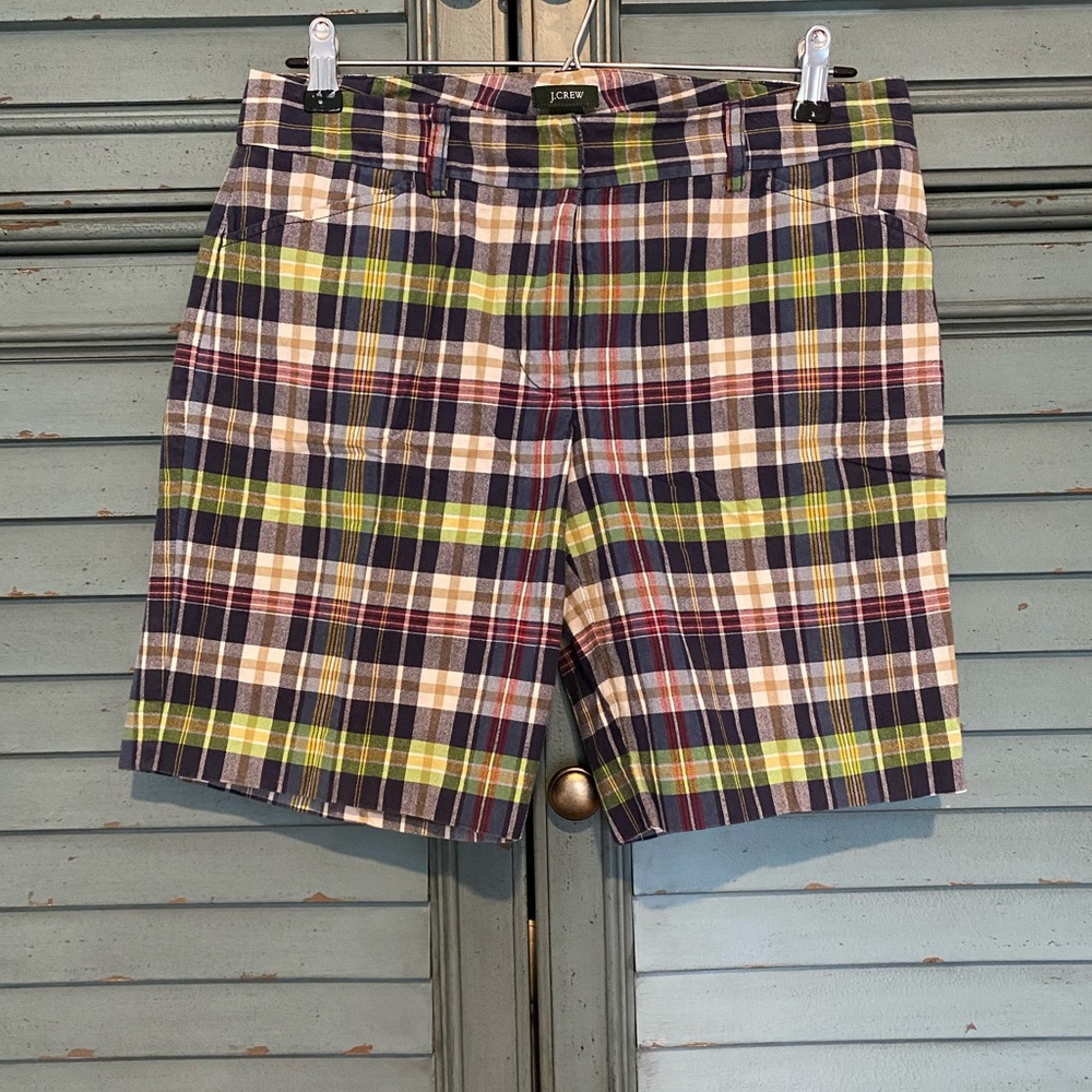 Cute and comfy shorts by J. Crew Favorite Fit